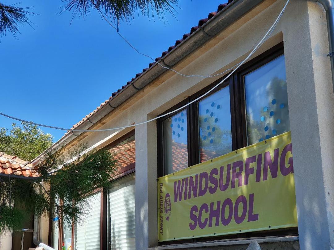 Mobilheim Andrea Wunderschoene Ferienwohnung Direkt Am Meer Jezera Dış mekan fotoğraf