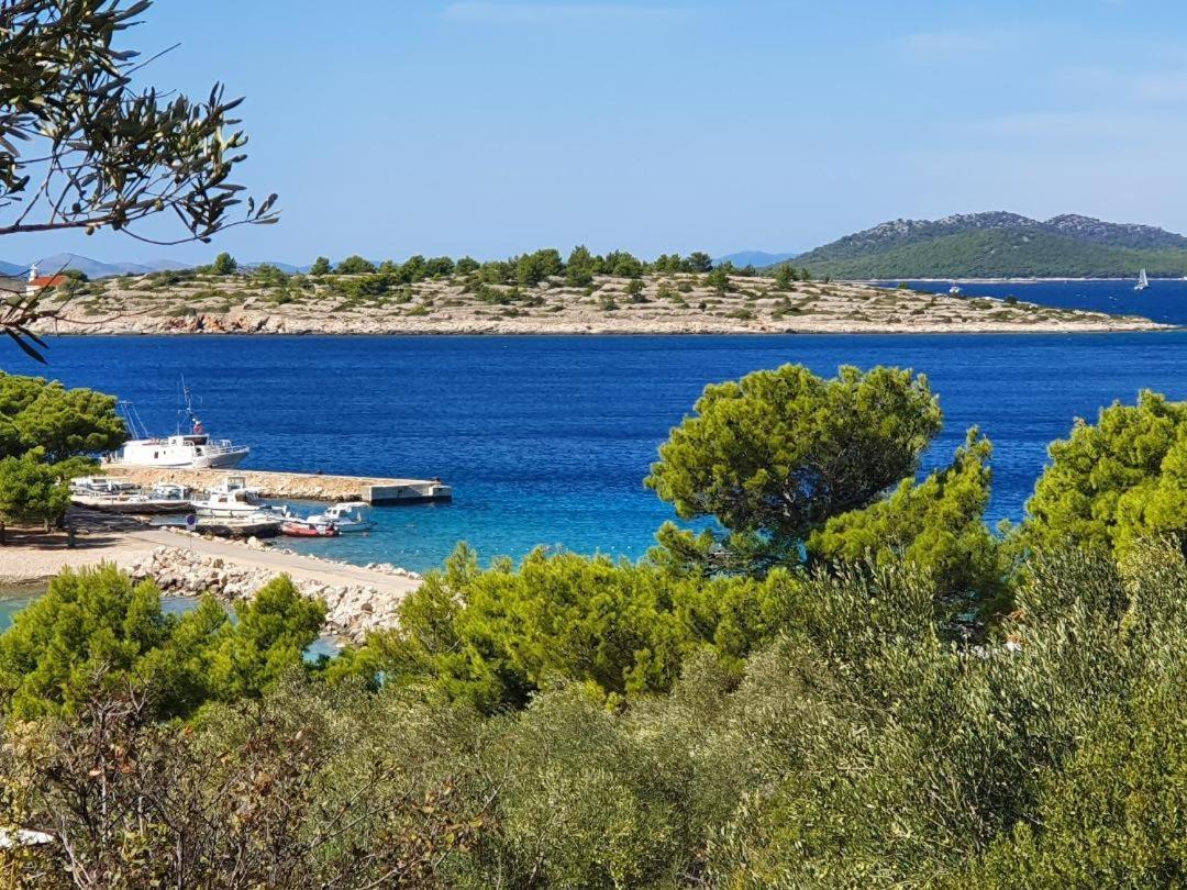 Mobilheim Andrea Wunderschoene Ferienwohnung Direkt Am Meer Jezera Dış mekan fotoğraf