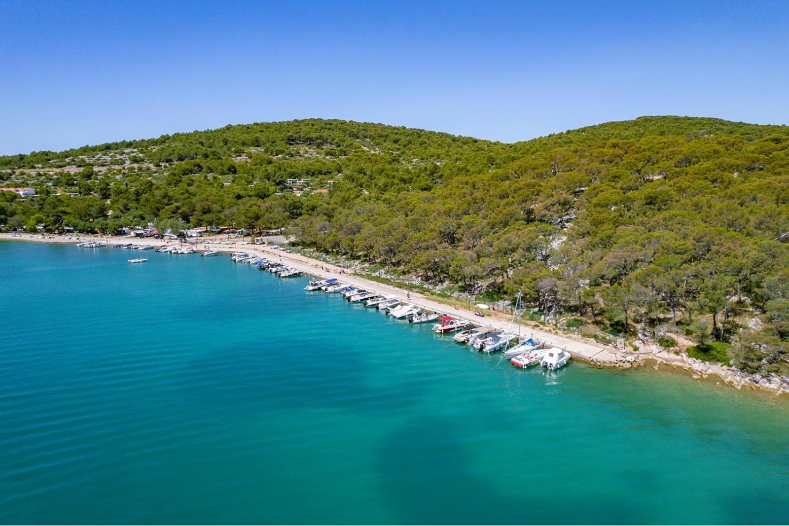 Mobilheim Andrea Wunderschoene Ferienwohnung Direkt Am Meer Jezera Dış mekan fotoğraf