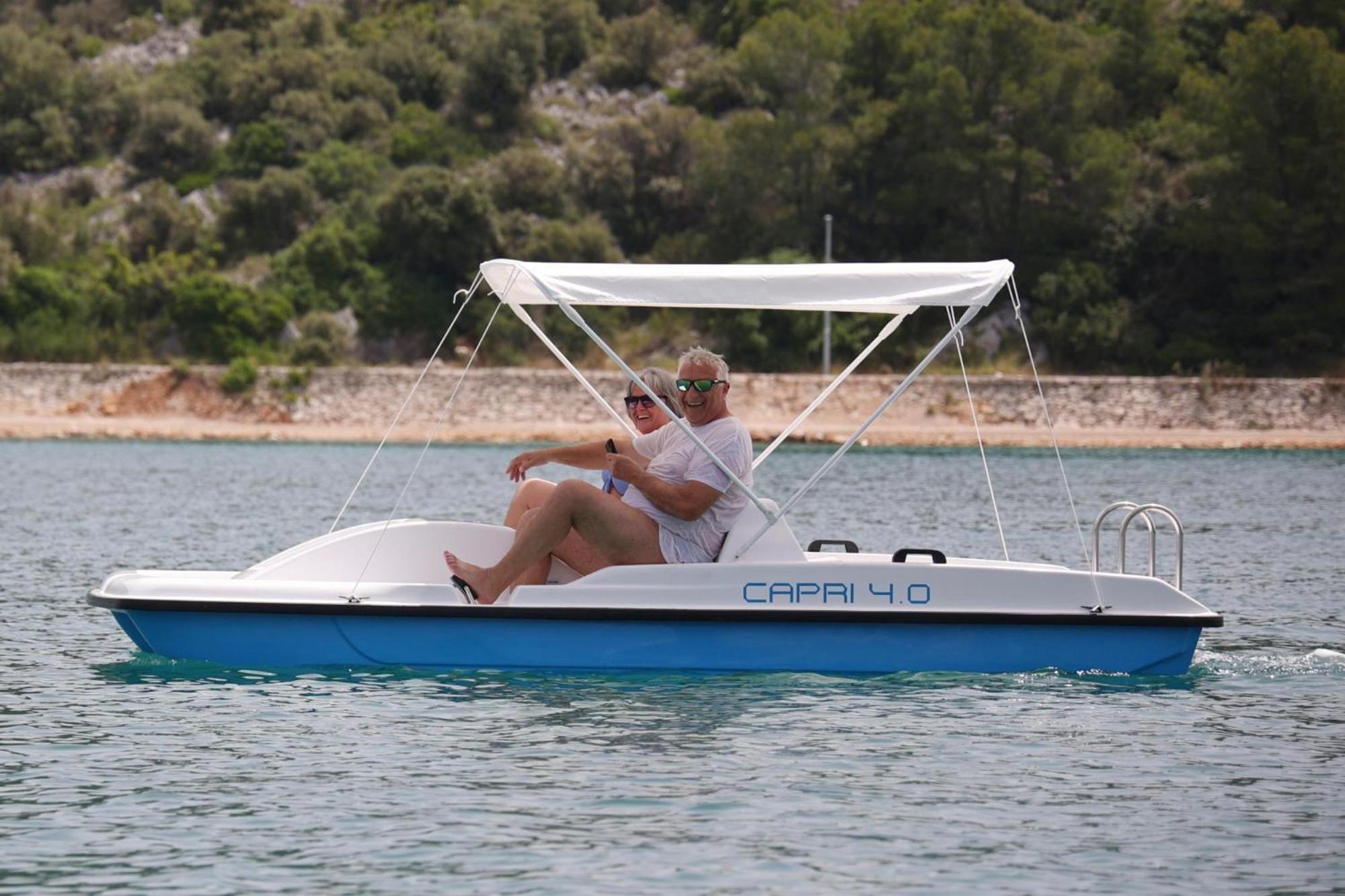 Mobilheim Andrea Wunderschoene Ferienwohnung Direkt Am Meer Jezera Dış mekan fotoğraf